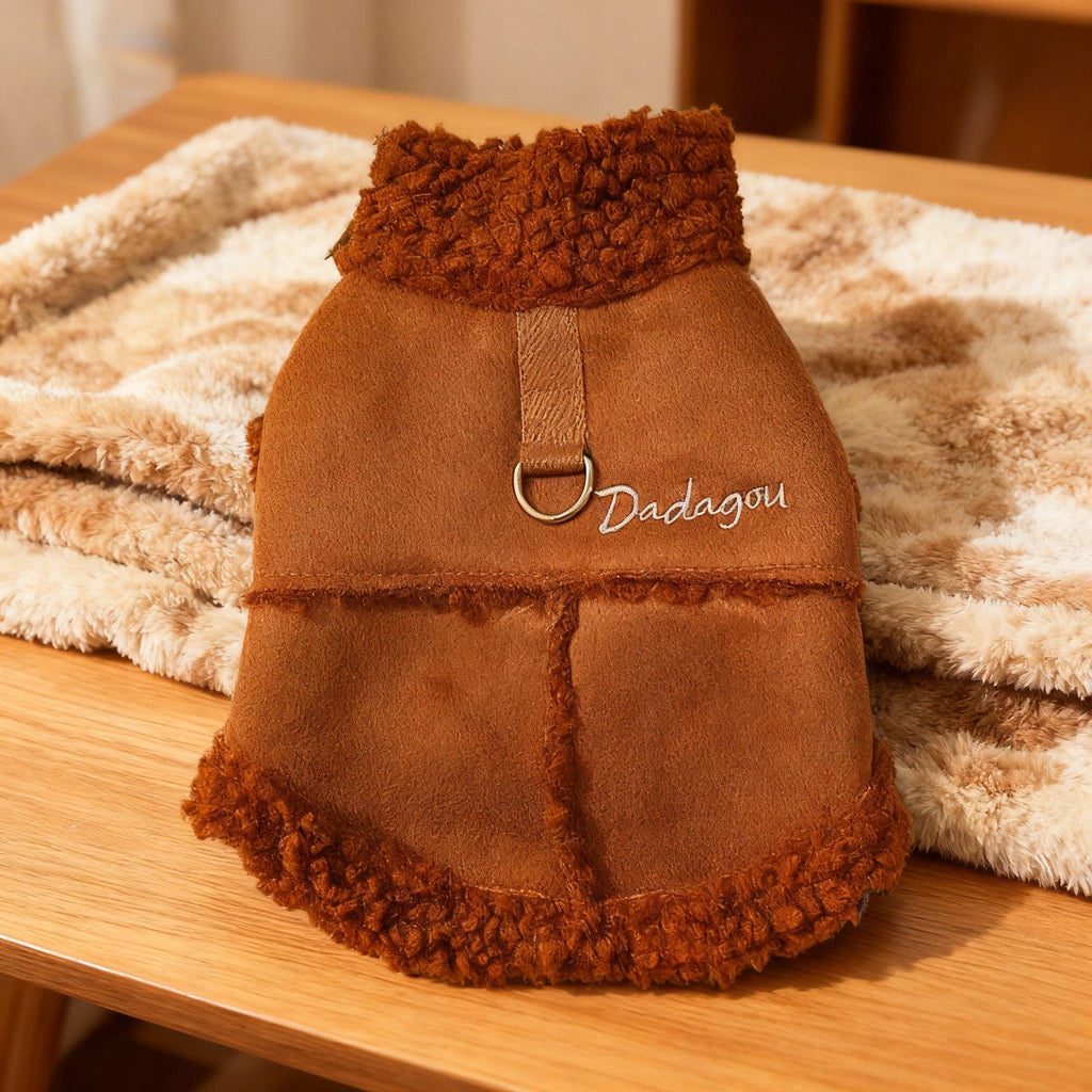 Can tow furry dogs, autumn and winter clothing vests, pet teddy bears, small and medium-sized dogs, pandas, fur vests, clothes